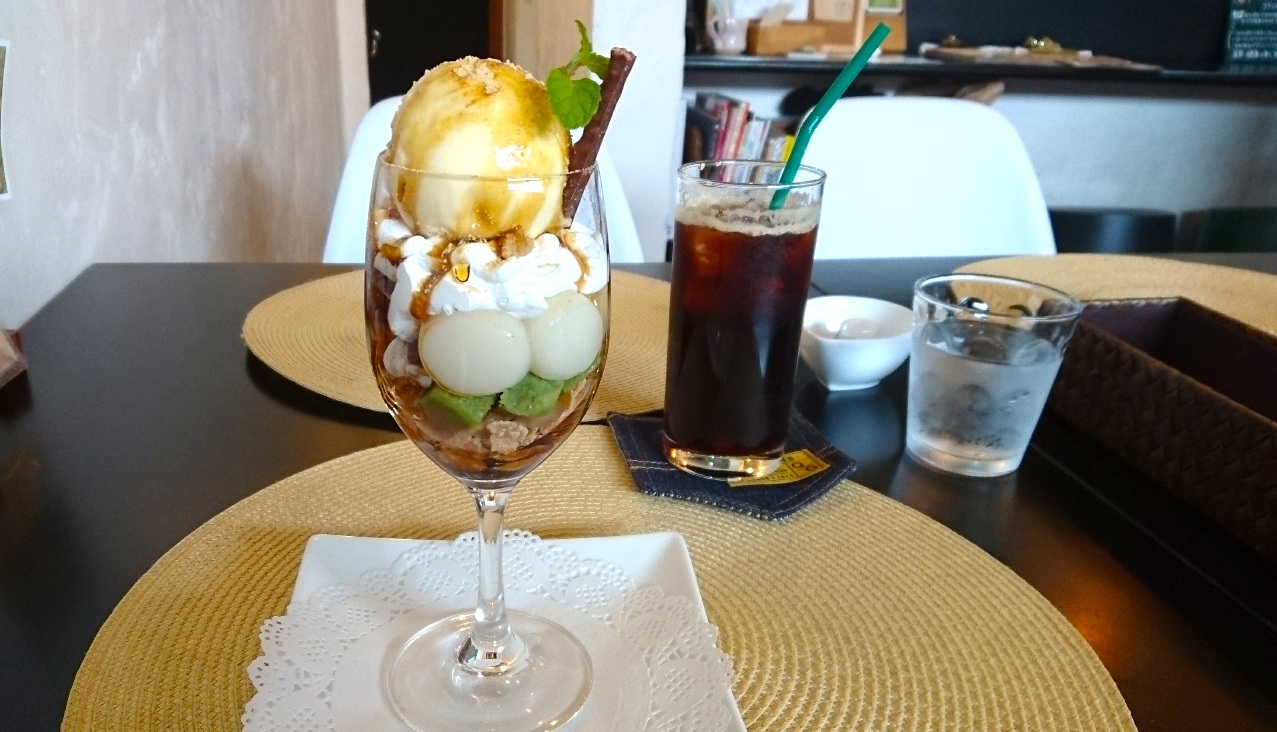 ガレットカフェONORE(オノーレ)のパフェが美味しい件|泉州の美味しいお店をおすすめするサイト